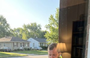 I called 911 on our heavily tattooed garbage man because I was convinced he was m*rde.ring a dog in broad daylight, but my horrifying assumption was shattered when I discovered the heart-stopping truth of what he was actually doing.